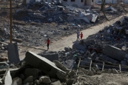 Women and children as civilian victims of armed violence
