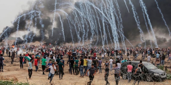 Manifestanti in territorio di Gaza