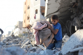Childhood among rubbles