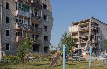 Destroyed building in Ukraine
