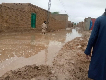 Haron Abad Mohallah, located outside Kulachi city, during flood 2022.