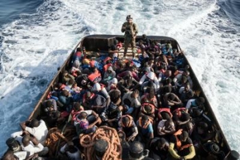 Immigrati in fuga dalla Libia