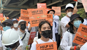 Thiri Kyaw well known young actress in Myanmar joined the protest YGN, Myanmar