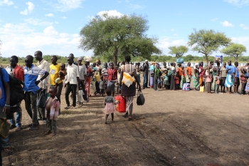 Rifugiati sudanesi in Uganda, 2016.