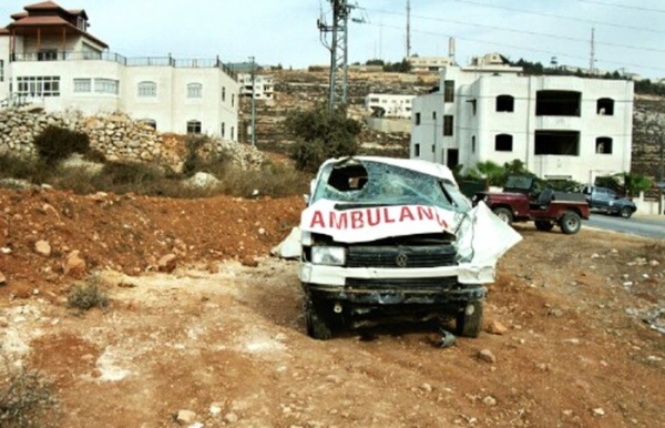 Attacco a un'ambulanza