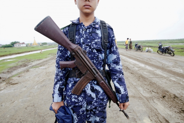  Myanmar police officer in Rakhine State&rsquo;s Maungdaw township in July 2019