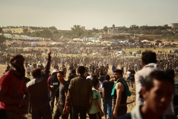 Protesta nella striscia di Gaza.