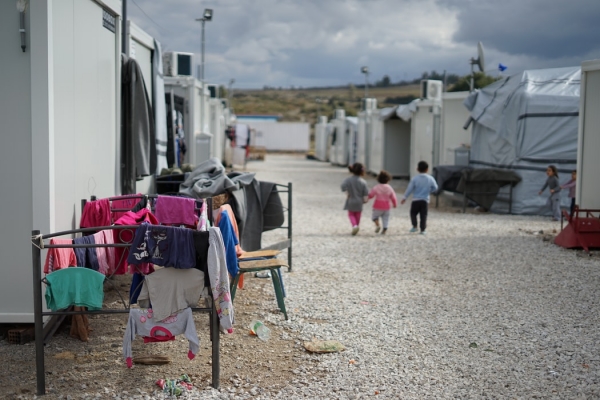 Campo profughi siriano nella periferia di Atene