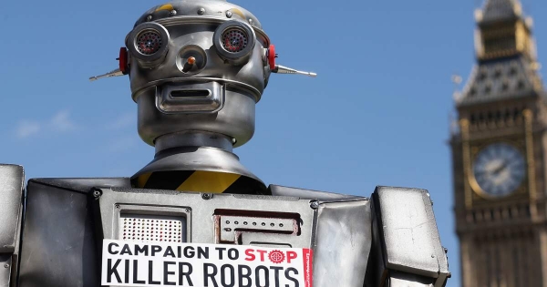 Anti-killer robot displayed in London, 2013