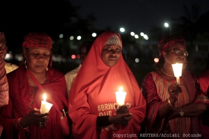 Una veglia in sostegno del ritorno delle ragazze rapite a Chibok.