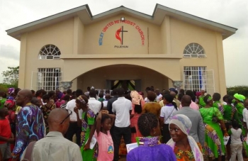 Chiusura di una chiesa in Sierra Leone dopo un sermone criticando fortemente l’Islam.