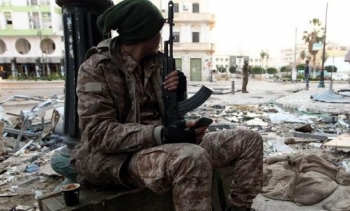 Un soldato nella turbolenta città di Bengahzi 