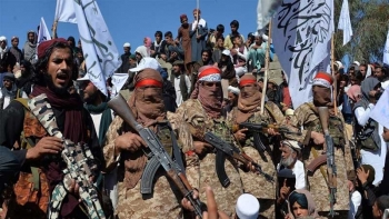 Un gruppo di militanti talebani afghani