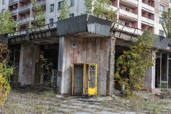 Case abbandonate e senza elettricità a Kiev