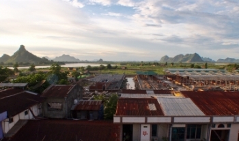 Sunset over Hpa An, the capital of Kayin state, Myanmar