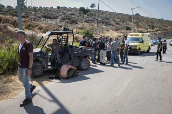 Forze di sicurezza israeliane nel luogo degli scontri vicino a El Matan nelle West Bank