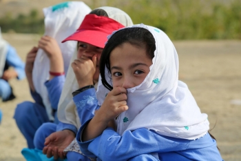 Afghan girls in a settlement of internally displaced persons 