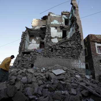 Destroyed buildings in Yemen   